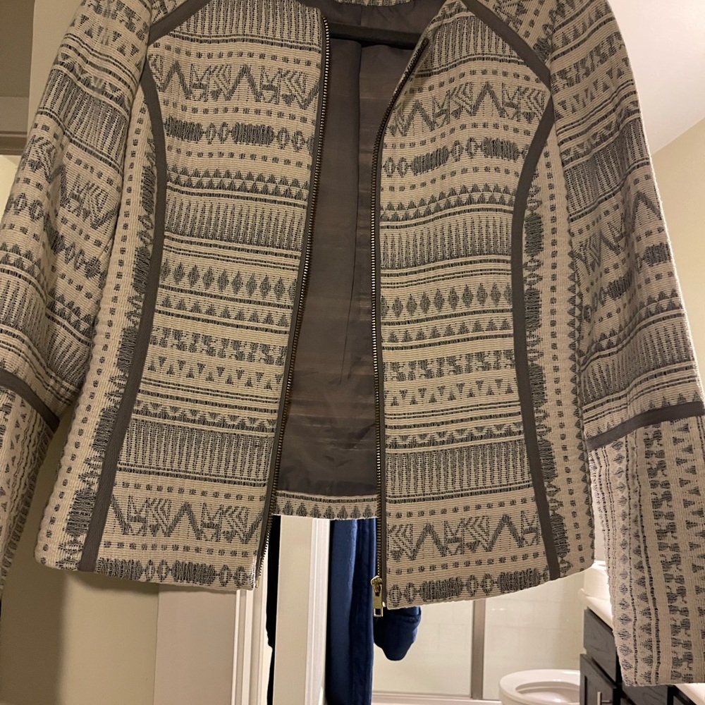 Embroidered Jacket. - Picture 2 of 8